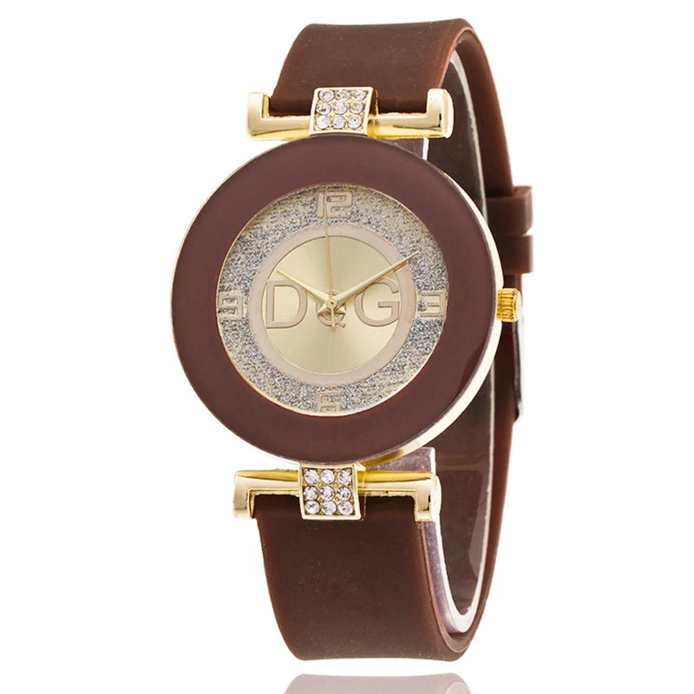 EleganceTime Sporty Chic