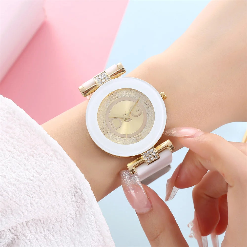 EleganceTime Sporty Chic